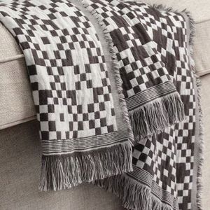 IKEA GINSTSACKMAL Plaid 130x170 cm Wit Zwart Franjes