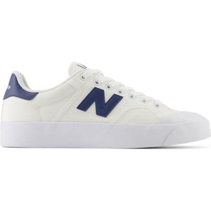 New Balance 100 Unisex Sneakers - WHITE