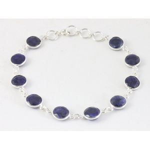 Zilveren armband met blauwe saffier
