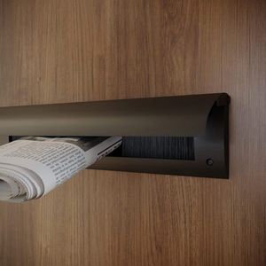 Brievenbusklep zwart | Binnenbriefplaat zwart | Brievenbusborstel zwart met klep | door-line brievenbus deco