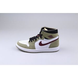 Jordan 1 Zoom CMFT 'Neutral Olive' maat 49.5