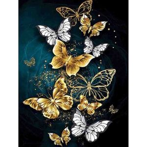 Diamond painting - Goude vlinders - Geproduceerd in Nederland - 60 x 90 cm - canvas materiaal - vierkante steentjes - Binnen 2-3 werkdagen in huis