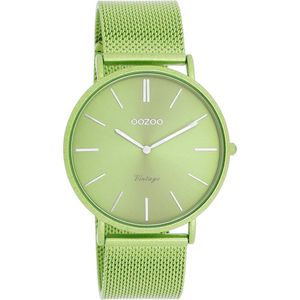 OOZOO Timepieces - Zilverkleurige horloge met zilverkleurige metalen mesh armband - C20230
