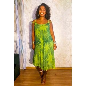 Dames jurk Nettie gebloemd motief appel groen lime groen maat 36-46 strandjurk