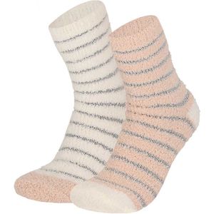 Apollo - Bedsokken dames - Roze-Wit- One Size - Slaapsokken - Warme sokken dames - Winter sokken - Fluffy sokken