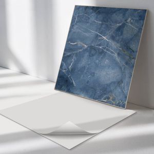 Wallfluent Vinyl Wandpaneel - Natuursteenpatroon PVC Muurpaneel - 50 cm x 50 cm - Marine PVC wandpaneel - 4 stuks - Vierkant Wandbekleding Vinyl - Texturen Wandpaneel - Zelfklevende Wandbekleding - Wandpaneel Keuken en Badkamer