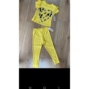 Meisjes set legging en t-shirt, kleur geel, maat 98/104