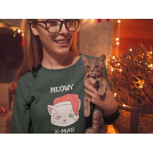 Shirt - Meowie xmas - Wurban Wear | Grappige sweater | Leuk cadeau | Unisex sweater | Oversized sweater | Foute kerst trui | Foute kerstkleding | Kerst sweater | Kerst diner | Kersttrui dames | Foute kersttruiendag 2024 | Groen