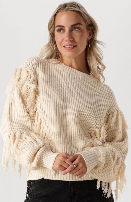 Catwalk Junkie - Relaxed Fringed Knit - Sweater - Ecru