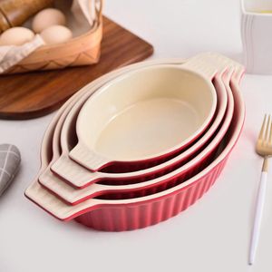 Series Bake.Bake, 4-delige set Porseleinen bakvorm Taartvorm Broodbakvorm Bord Soepbord Servies Bakkommen Ovenschaal Ovenvorm rood