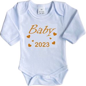 La Petite Couronne Romper Lange Mouw ""Baby 2023"" Unisex Katoen Wit/tan Maat 62