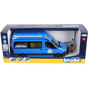 Bruder MB Sprinter camper met chauffeur.