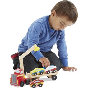 Melissa & Doug Magnetische autolader - Houten speelset - The Original (auto’s en vrachtwagens, 4 auto’s en 1 vrachtwagen met oplegger, geweldig cadeau voor meisjes en jongens - ideaal voor kinderen van 3, 4, 5 en 6 jaar)