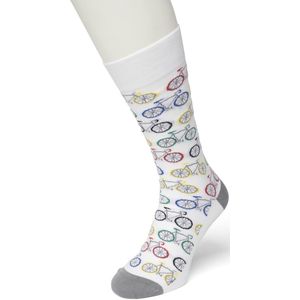 Bonnie Doon Heren Sokken met Fiets Print maat 40/46 Wit - Thema Sokken - Fietsen - Cadeau Sokken - Word je Happy en vrolijk van - Zacht Katoen met Gladde Teennaad - Comfortabel - Perfect Cadeau - Bright White - BT992103.160