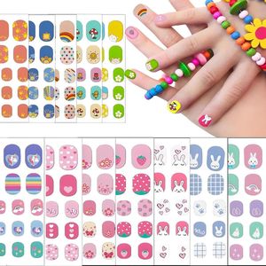 Zeynomax - Nagelstickers voor kinderen - Pasen en Kerst thema - Vrolijke nageldecoratie met 12 vellen - Zelfklevende nagelkunst met schattige designs