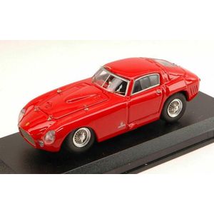 De 1:43 Diecast Modelcar van de Ferrari 375MM van 1953 in Red. De fabrikant van het schaalmodel is Art-Model. Dit model is alleen online verkrijgbaar
