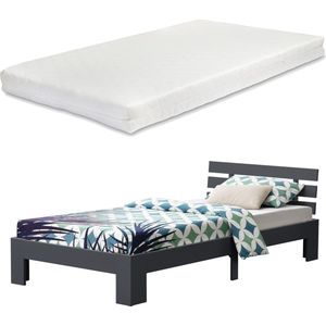 Houten Bed Neely - Grenen - Met Matras - 120x200 cm - Donkergrijs - Slijtvast - Made in the EU