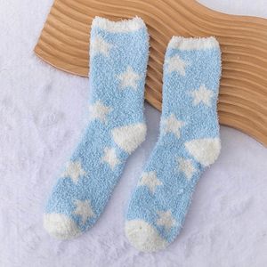 Fluffy Sokken dames - huissokken - blauw - wit - print ster - sterren- 36-40 - cadeau voor haar - Kerst cadeau - geschenk vrouw - gift