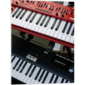 PVC Schuimplaat- Rood en Zwart Keyboard - 60x80 cm Foto op PVC Schuimplaat