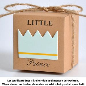 10 Vierkante Doosjes met touwtjes en opgeplakt blauw prinsenkroontje - Karton - Traktatie Trouwerij - Gender Reveal - Babyshower - Prince - Jongetje - Boy - Prins - Prinsje - Blauwe Kroon - Cadeautje - Cookie - Snoep