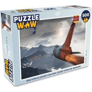 Puzzel Een straaljager van een leger over de bergen - Legpuzzel - Puzzel 500 stukjes