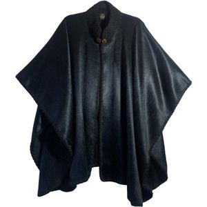 Alpaca D'Luxe Poncho - Donker marineblauw - Poncho van alpacawol - Handgemaakte poncho - Zacht en van Kwaliteit - Luxe cadeau - Mode - Dames - Heren - Poncho - Blauw - Blue - Warm - Comfortabel - Cadeau - Sintcadeaus - Kerstpakket - Kerstcadeau