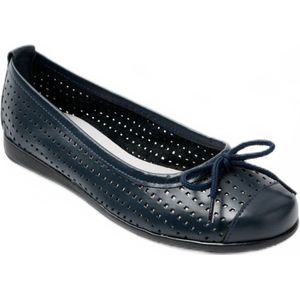 Comfort wijde ballerina's van geperforeerd leer