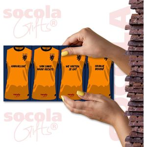 SoCoLa Fairtrade Chocolade tabletten Oranje EK voetbal 2024 Giftbox – Persoonlijk Cadeau – Chocoladekado – Chocolade geschenk - Voor Hem en Haar - (4x Melk Chocolade Repen) 400 Gram
