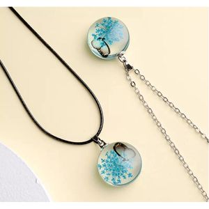 Glas Hanger Vlinder | Echte Bloem | Ketting Glazen | Blauw | Sieraden Moederdag Cadeau | EmmyRovi