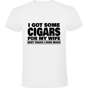 I got some cigars for my wife, Best trade I ever made Heren T-shirt | sigaar | sigaren | grap | grappig | tabak | smoking | roken | sigaretten | Wit