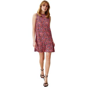 Trendyol Zwarte Stippenprint, Nul Mouw, Volants, Effen Mini-Elastische Gebreide Jurk Twoss22El0794