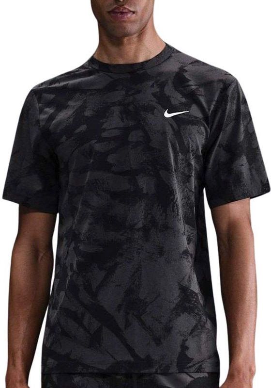 Nike - Dri-FIT UV Training - T-shirt - Zwart-Multicolour