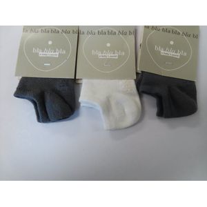 Sokken - 3 Pack - Sokka - Baby's - Grijst , wit - Effen - 62 / 68