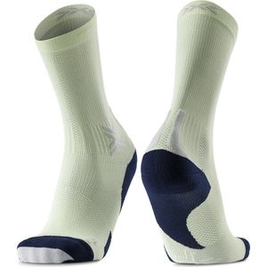 X-SOCKS Run Discover Crew Socks - Optimale ventilatie & stabilisatie tijdens het hardlopen - Luchtkanaal, spierondersteuning & comfort voor intensieve trainingssessies - Neolime/Zwart, 42-44
