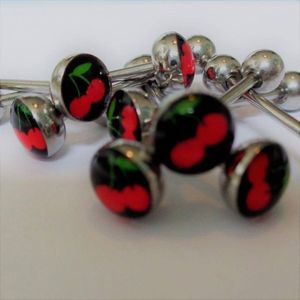 Stalen Kersen Logo Tongpiercing