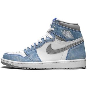 Air Jordan 1 Retro High OG Hyper Royal