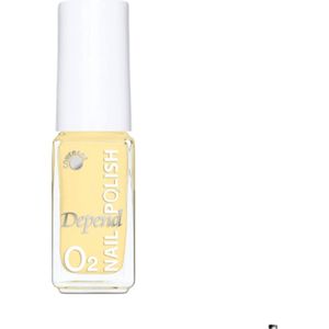 O2 basecoat+topcoat+nagellak kleur 751-licht geel-zuurstofdoorlatend-nagellak bij voor kalknagels