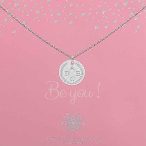 Heart to Get | Zilveren Kettingen | 18 mm coin | 4 Initalen met Krans | Letter ketting | Initialen ketting | Gepersonaliseerd met jou initialen