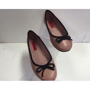 Ballerina Nude met Strik maat 36 (valt als 35)