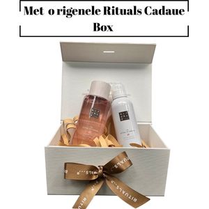 Rituals of Sakura - Geschenkset - Sakura Bath Foam 500 ml - Sakura Douche Schuim 200 ml - Originele Rituals Cadeaubox