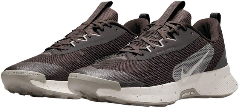 Nike - Juniper Trail 3 - Trailrunningschoenen - Roze