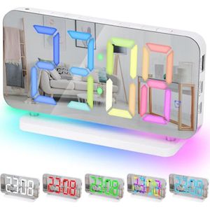 Digitale Wekker 7.4 inch met RGB Nachtlampje en USB C Oplader