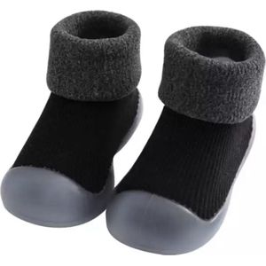 Fleece anti-slip schoentjes - Sok sloffen - Eerste loopschoentjes van Baby-Slofje - Effen zwart - maat 24/25