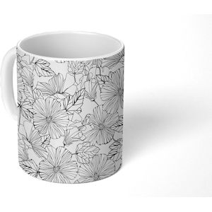 Mok - Koffiemok - Bloemen - Zwart - Wit - Design - Flora - Mokken - 350 ML - Beker - Koffiemokken - Theemok