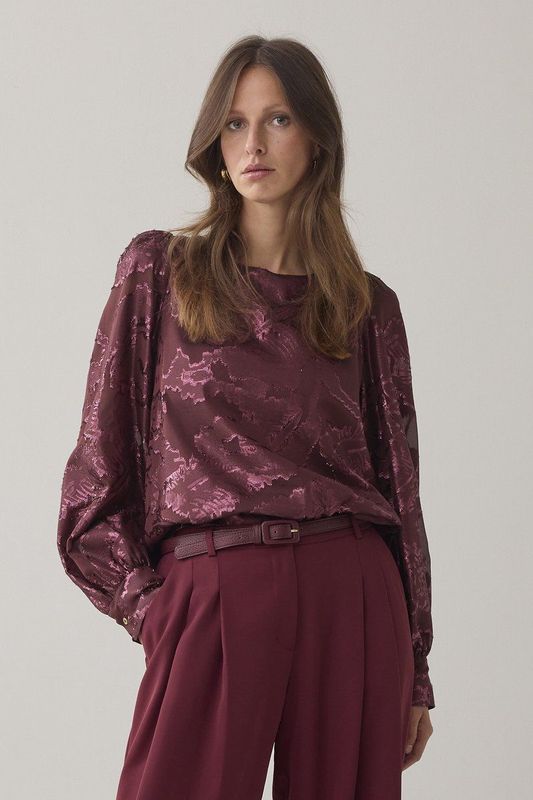 Top - Merlot - Shiny Jacquard - Gevoerde Body van Viscose - Transparante Mouwen