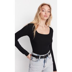 Trendyol Smaragdgroene Gebreide Bodysuit Met Vierkante Hals En Lange Mouwen, Geribde Stretchy Drukknoopsluiting Twoaw21Bd0022