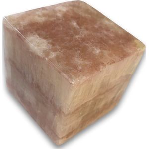 Calciet rood kubus nr.03