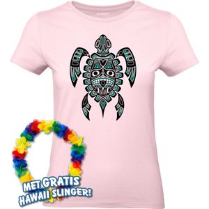 Dames t-shirt Nesian Trible Turtle | Toppers in Concert 2024 | Club Tropicana | Hawaii Shirt | Ibiza Kleding | Lichtroze Dames | maat XL