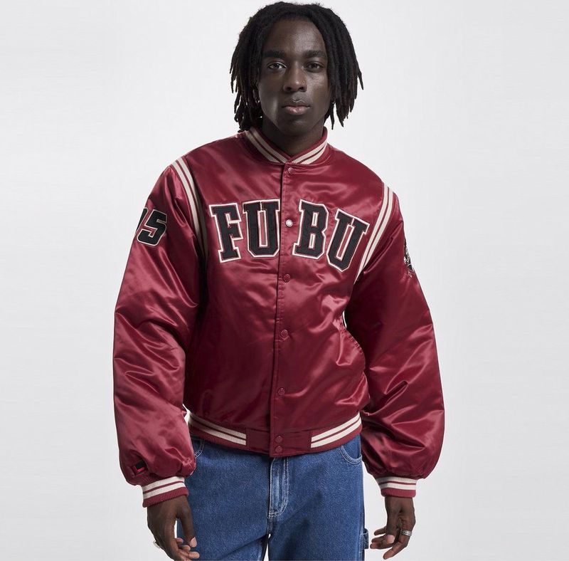 FUBU College Satin Varsity Jacket red/black/creme - Sportjas ROZE - Maat Size S