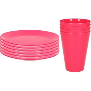 Kunststof ontbijt/diner 8x bordjes 26 cm en 8x bekertjes 430 ML servies set in kleur roze